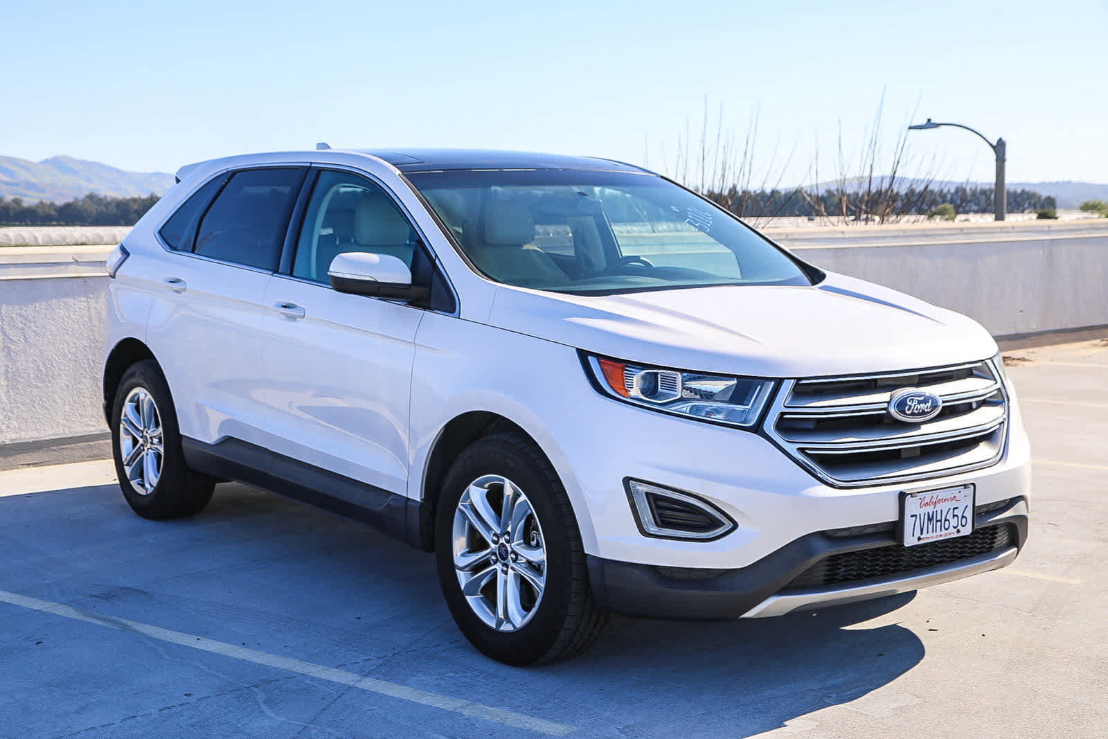 Used 2016 Ford Edge SEL w/ Equipment Group 201A image 4