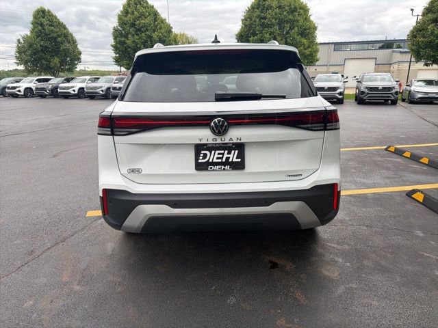 Used 2025 Volkswagen Tiguan S AWD/4WD image 67