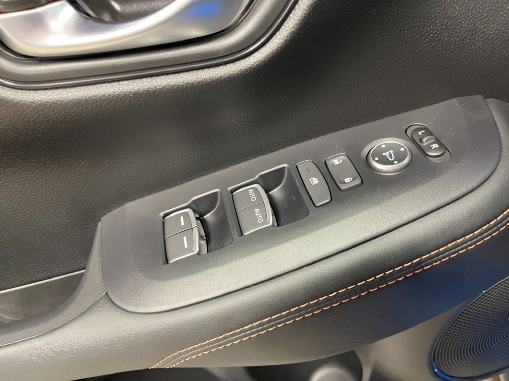 New 2027 Honda HR-V Sport image 14