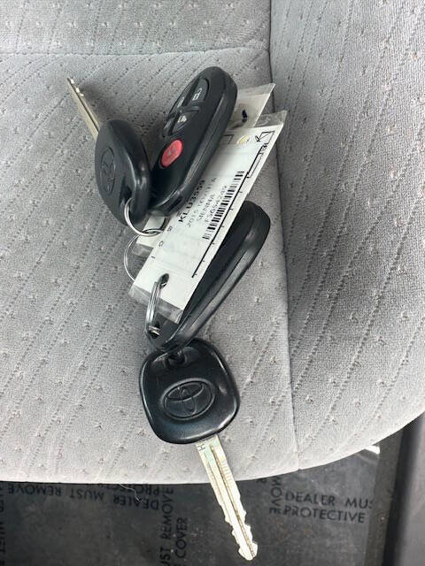 Used 2015 Toyota Sienna LE image 20