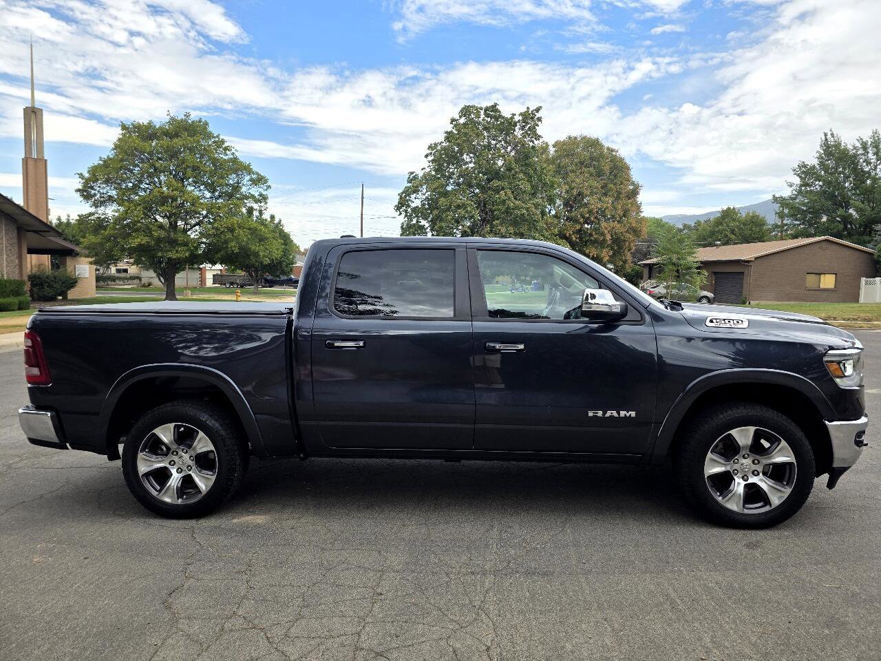 Used 2020 RAM 1500 Laramie image 7