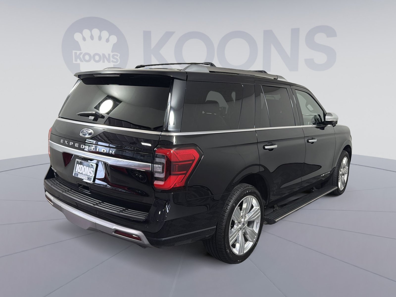 Used 2023 Ford Expedition Platinum AWD/4WD image 7