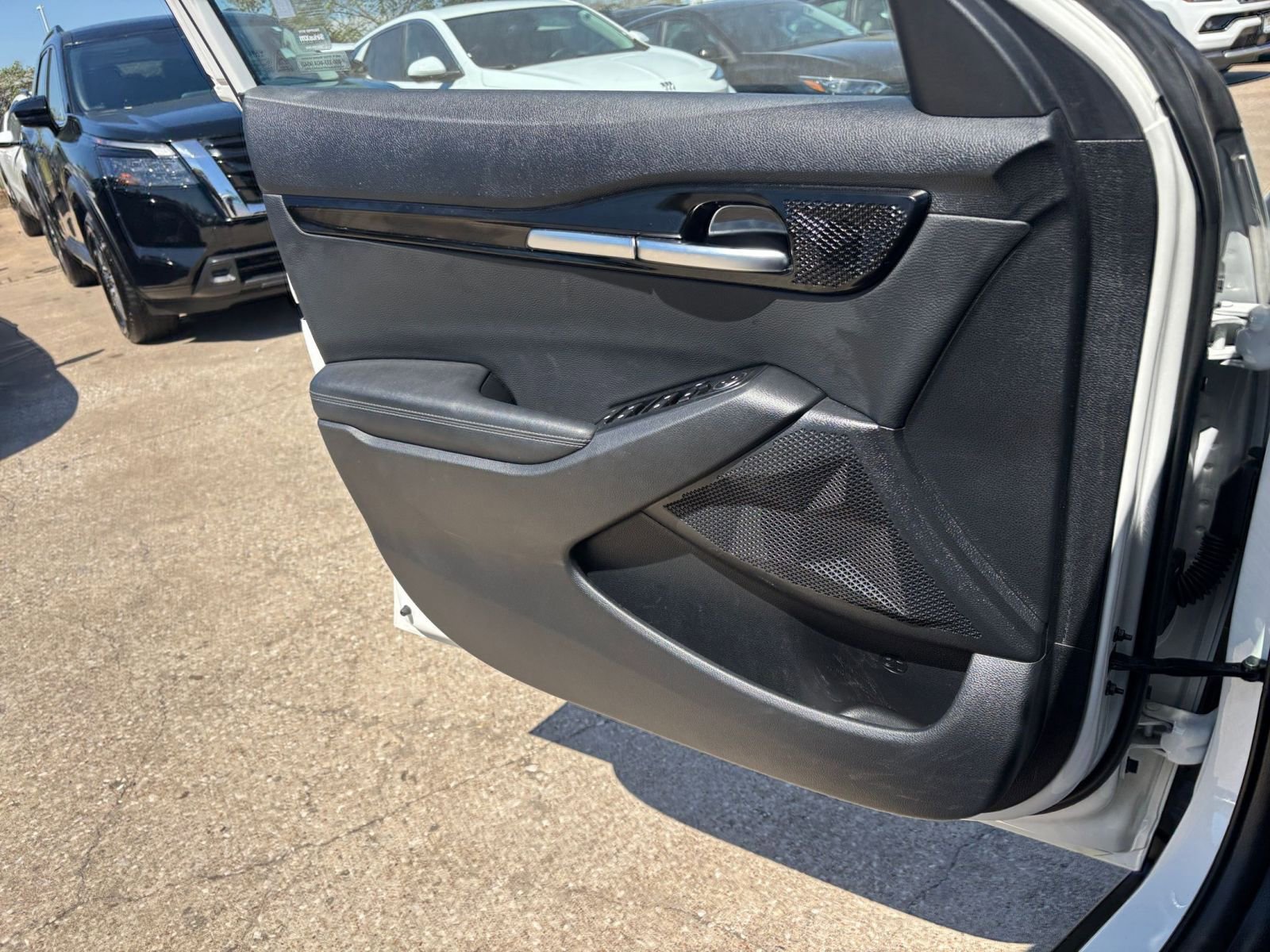 Used 2025 Kia Seltos S image 18