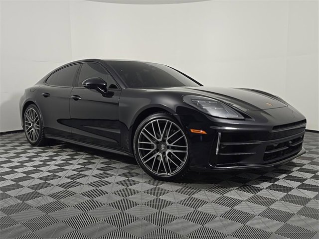 Certified 2024 Porsche Panamera image 9