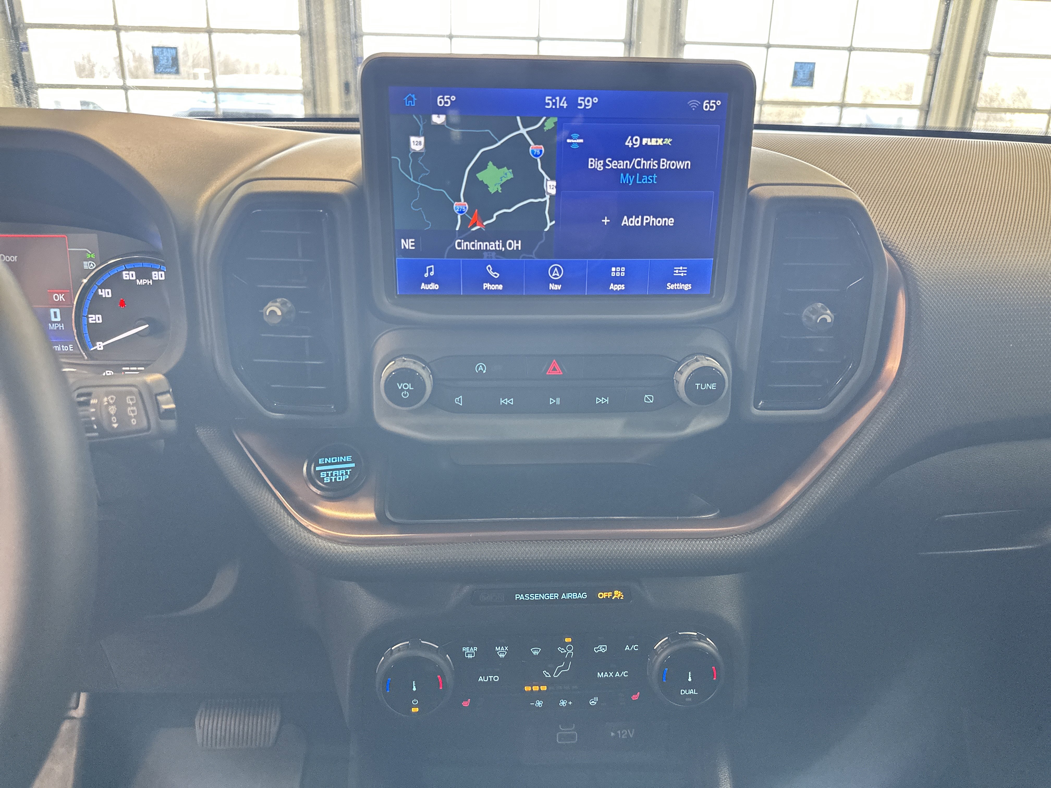 Used 2024 Ford Bronco Sport Outer Banks w/ Tech Package image 3