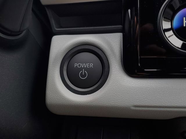 New 2026 Subaru Solterra Premium image 34