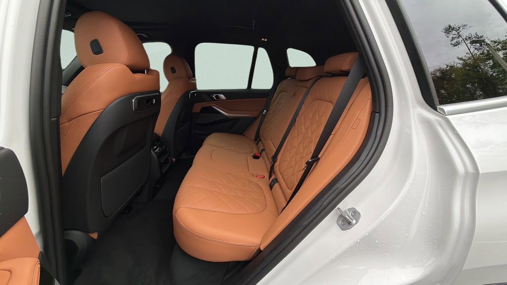 New 2026 BMW X5 xDrive40i AWD/4WD image 25