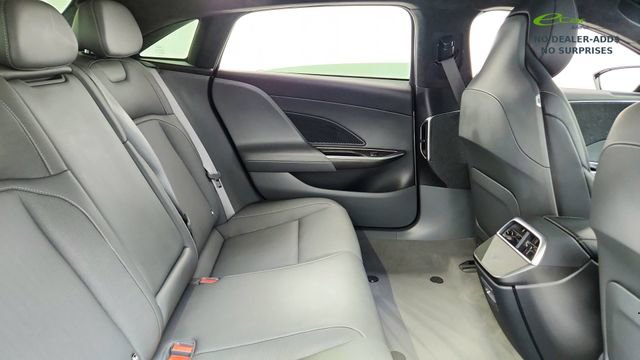 Used 2024 Lucid Air Touring AWD/4WD image 24