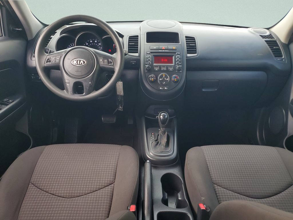Used 2012 Kia Soul FWD image 11