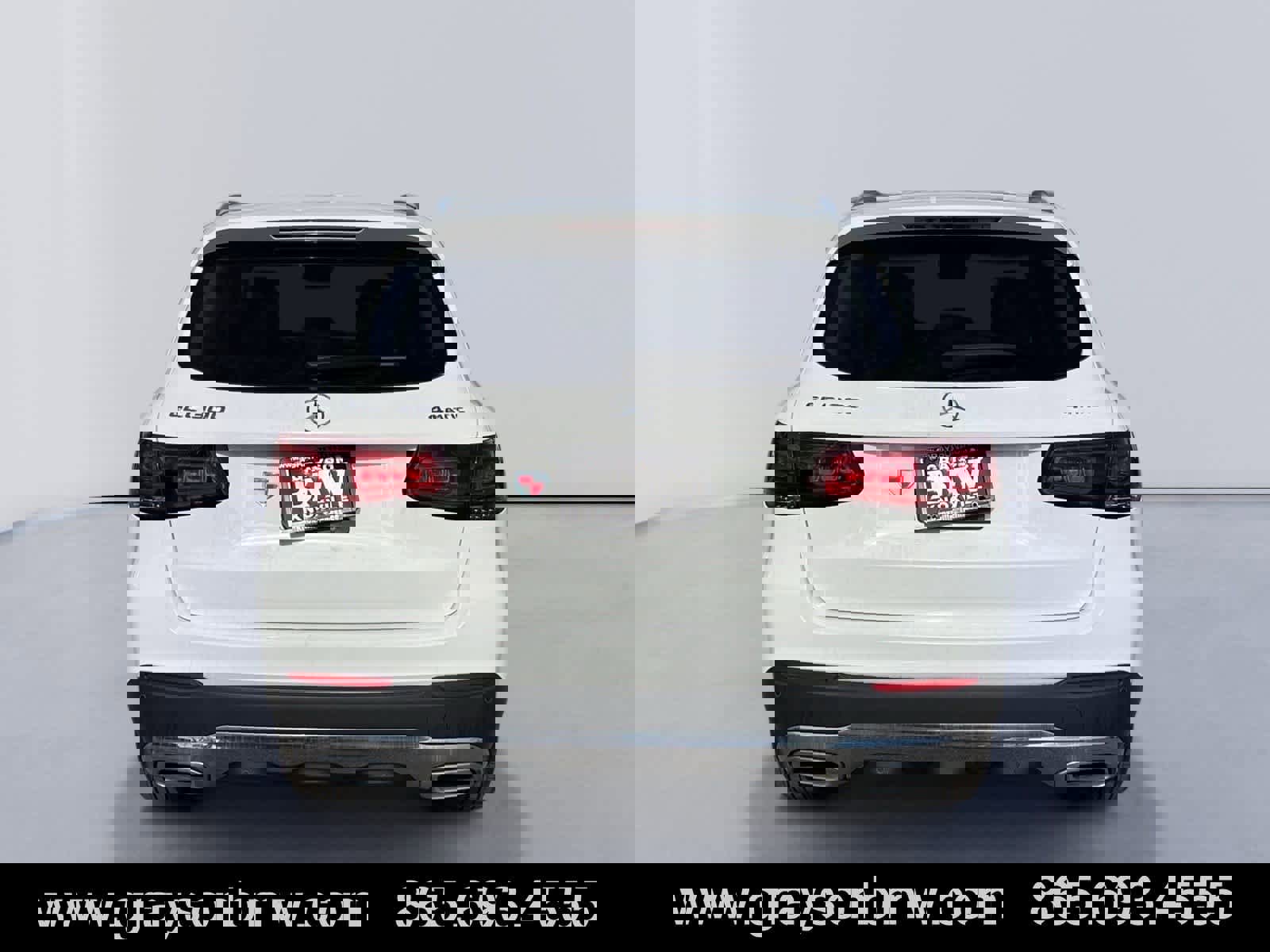 Used 2022 Mercedes-Benz GLC 300 4MATIC w/ Premium Package Lite image 4