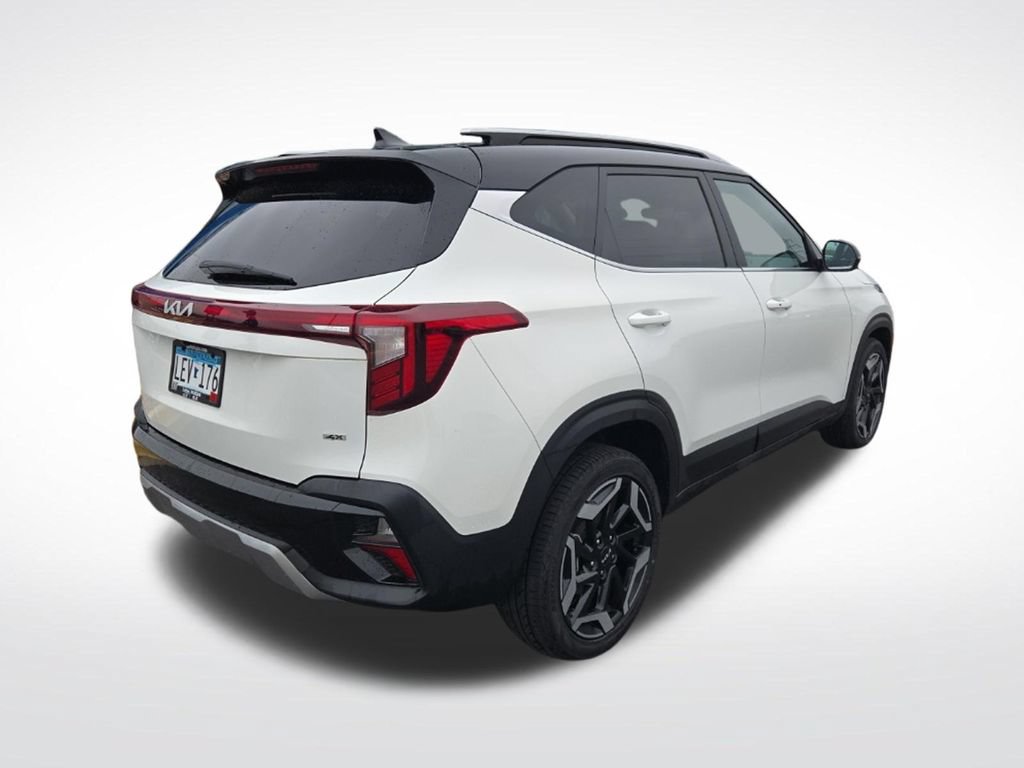 Used 2024 Kia Seltos SX AWD/4WD image 3