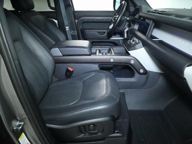 Used 2022 Land Rover Defender 110 X-Dynamic HSE AWD/4WD image 29