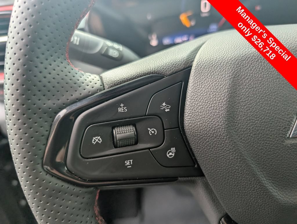 Used 2025 Chevrolet TrailBlazer RS w/ Convenience Package AWD/4WD image 17