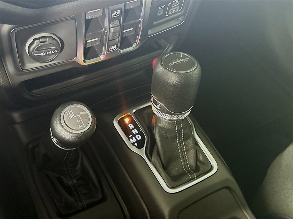 New 2025 Jeep Gladiator Sport image 12