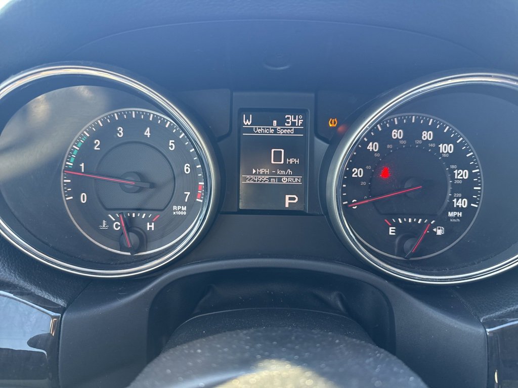 Used 2011 Jeep Grand Cherokee Laredo image 10