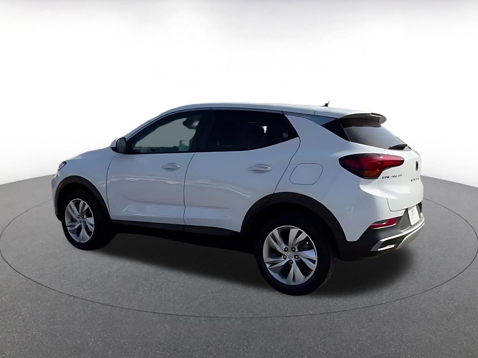 Used 2025 Buick Encore GX Preferred image 10