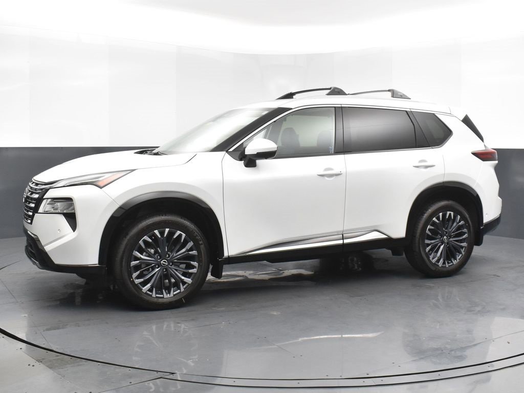 New 2026 Nissan Rogue Platinum image 3