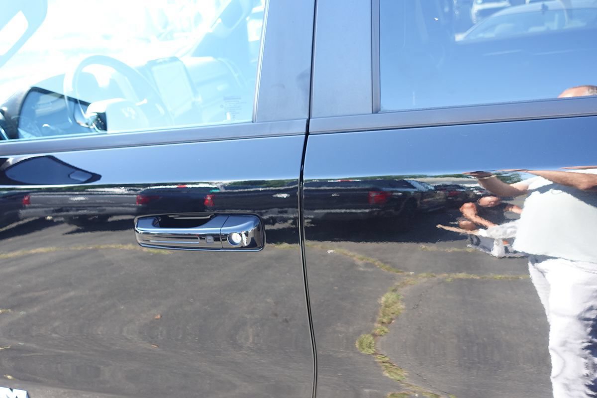 Used 2023 RAM 1500 Laramie AWD/4WD image 15