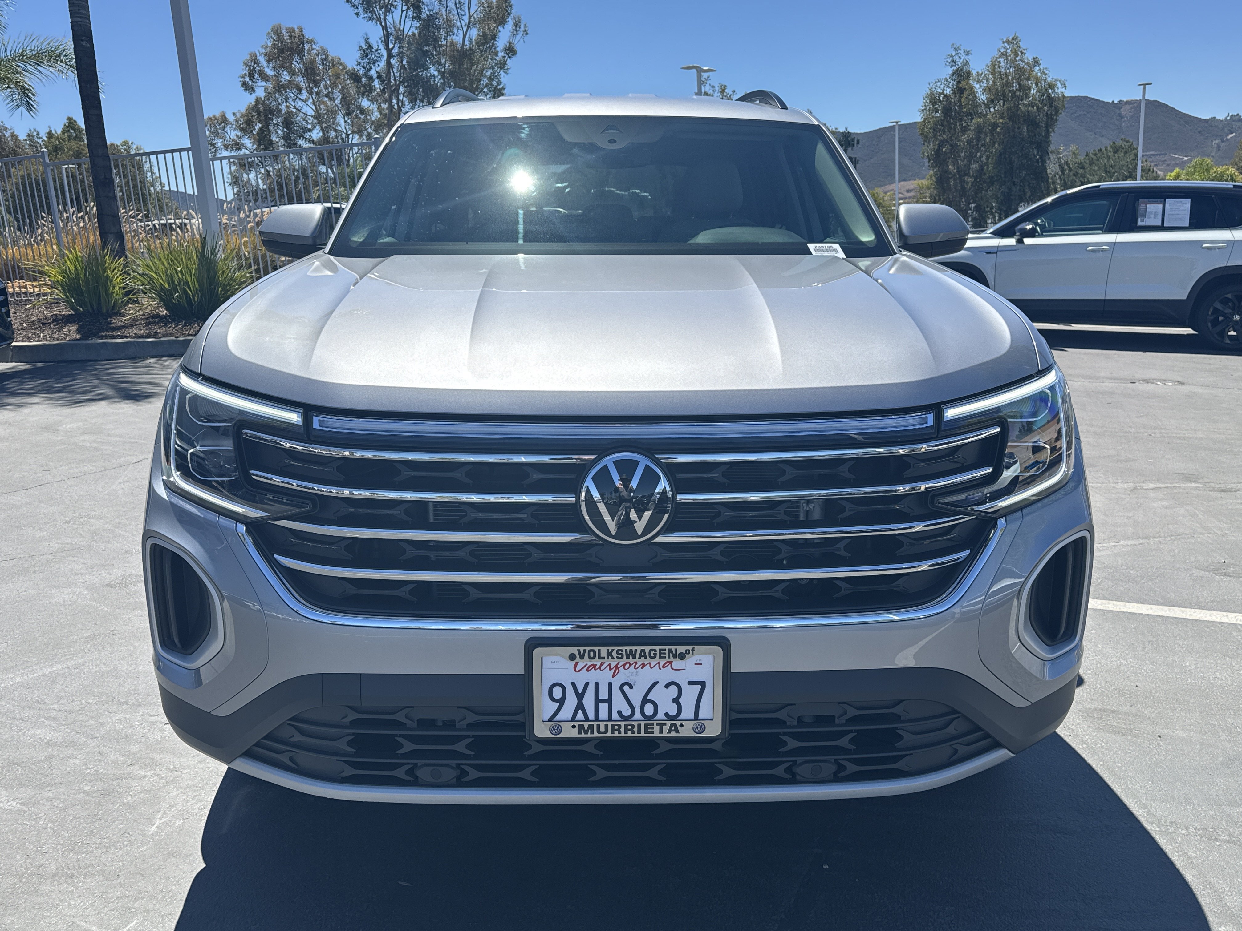Used 2026 Volkswagen Atlas SE FWD image 3