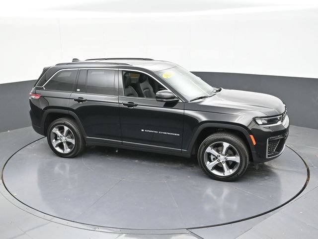 Used 2026 Jeep Grand Cherokee Limited w/ Luxury Tech Group II AWD/4WD image 65