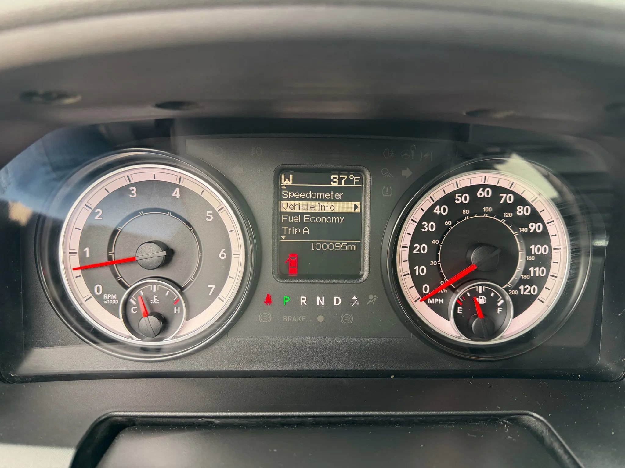 Used 2017 RAM 1500 Express image 21