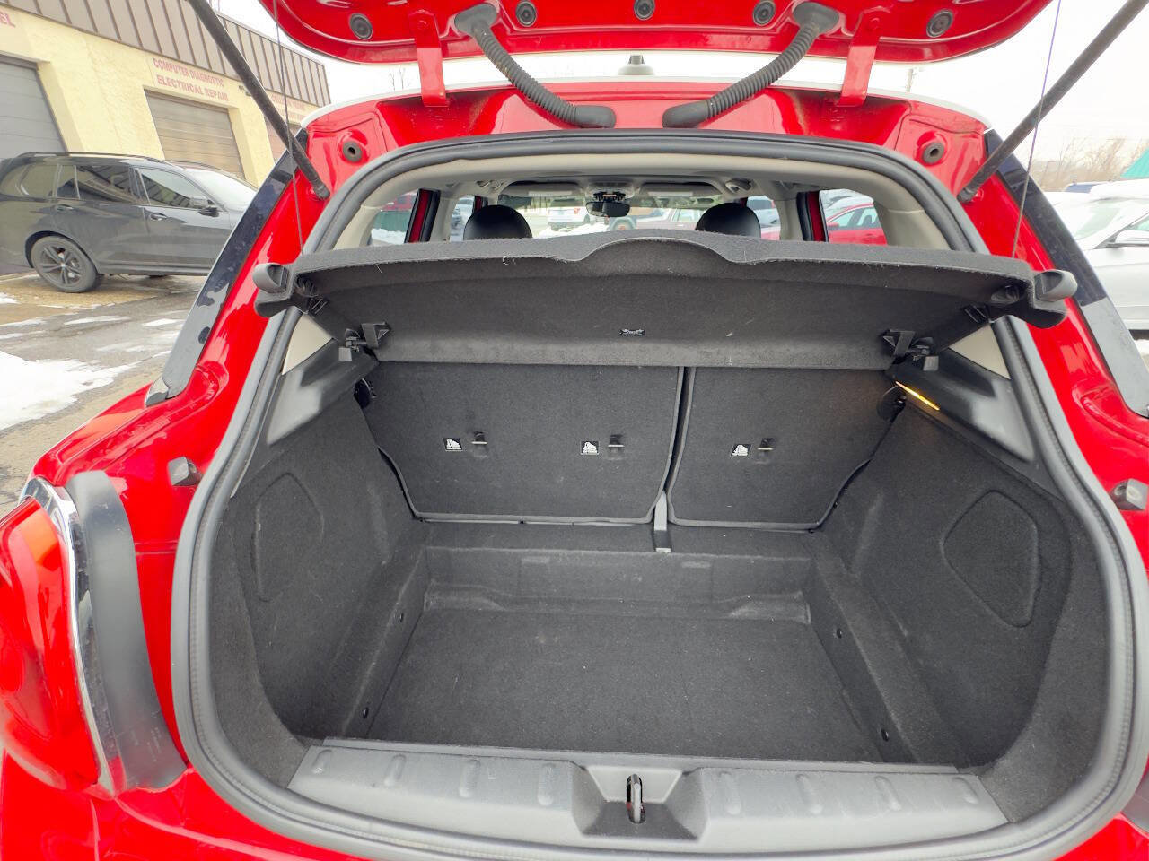 Used 2015 MINI Cooper S image 19