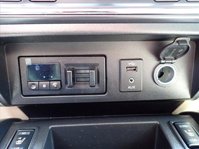 Used 2018 Nissan Titan SL w/ Chrome Package RWD image 21
