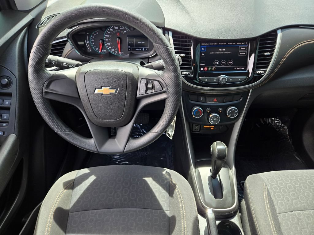 Used 2020 Chevrolet Trax LS w/ LPO, Cargo Package FWD image 12