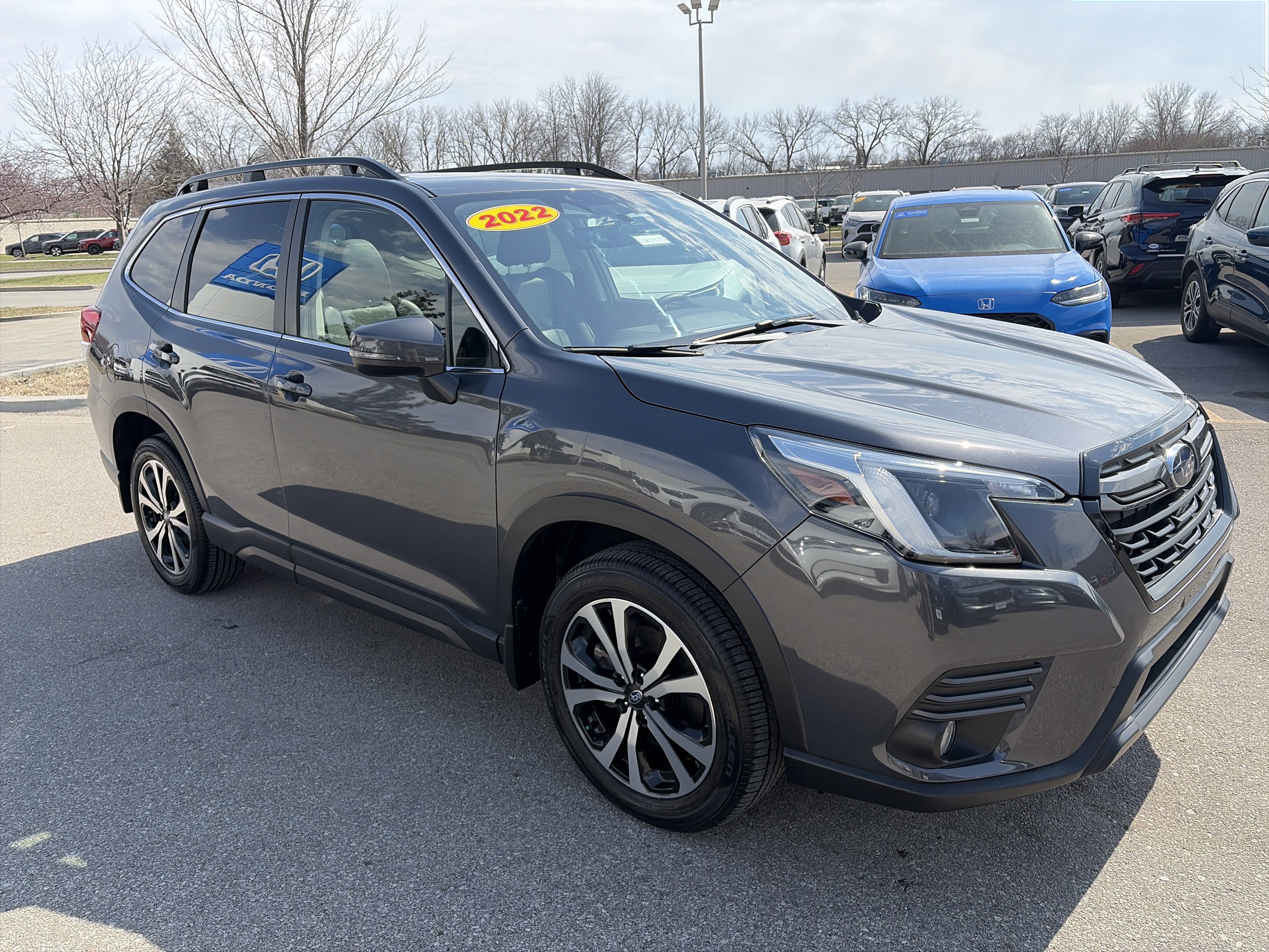 Used 2022 Subaru Forester Limited w/ Popular Package #2 image 3