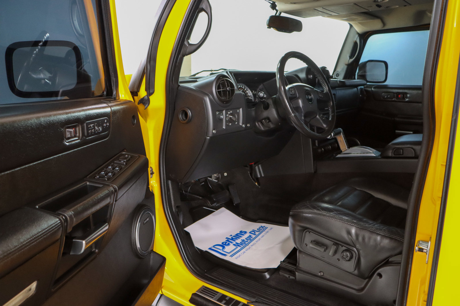 Used 2006 HUMMER H2 image 3