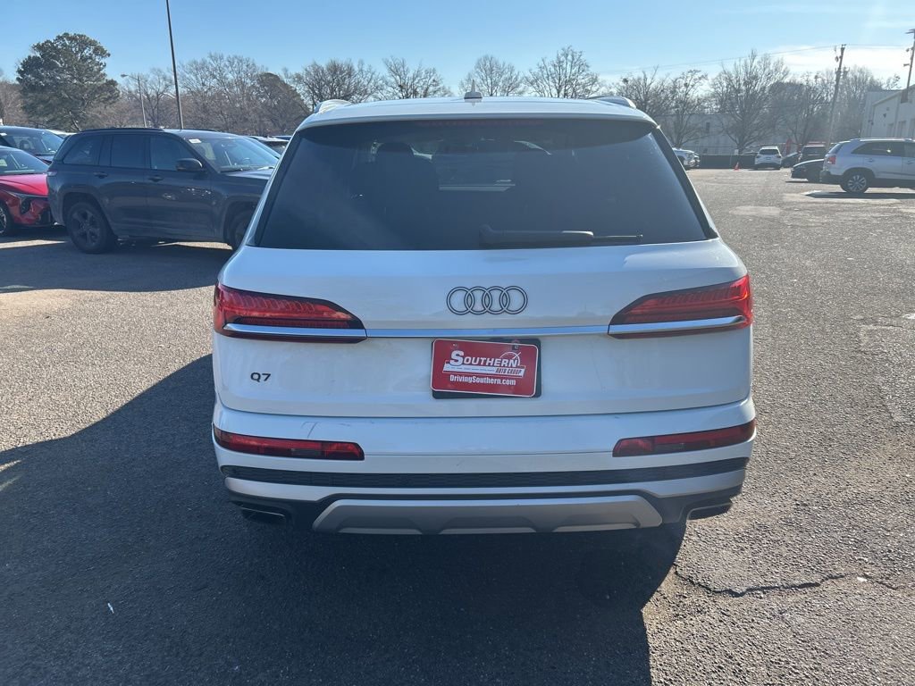 Used 2025 Audi Q7 3.0T Premium Plus image 4