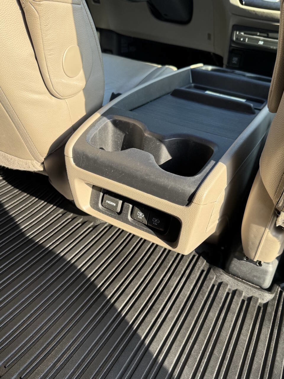 Used 2019 Honda Odyssey Elite image 23
