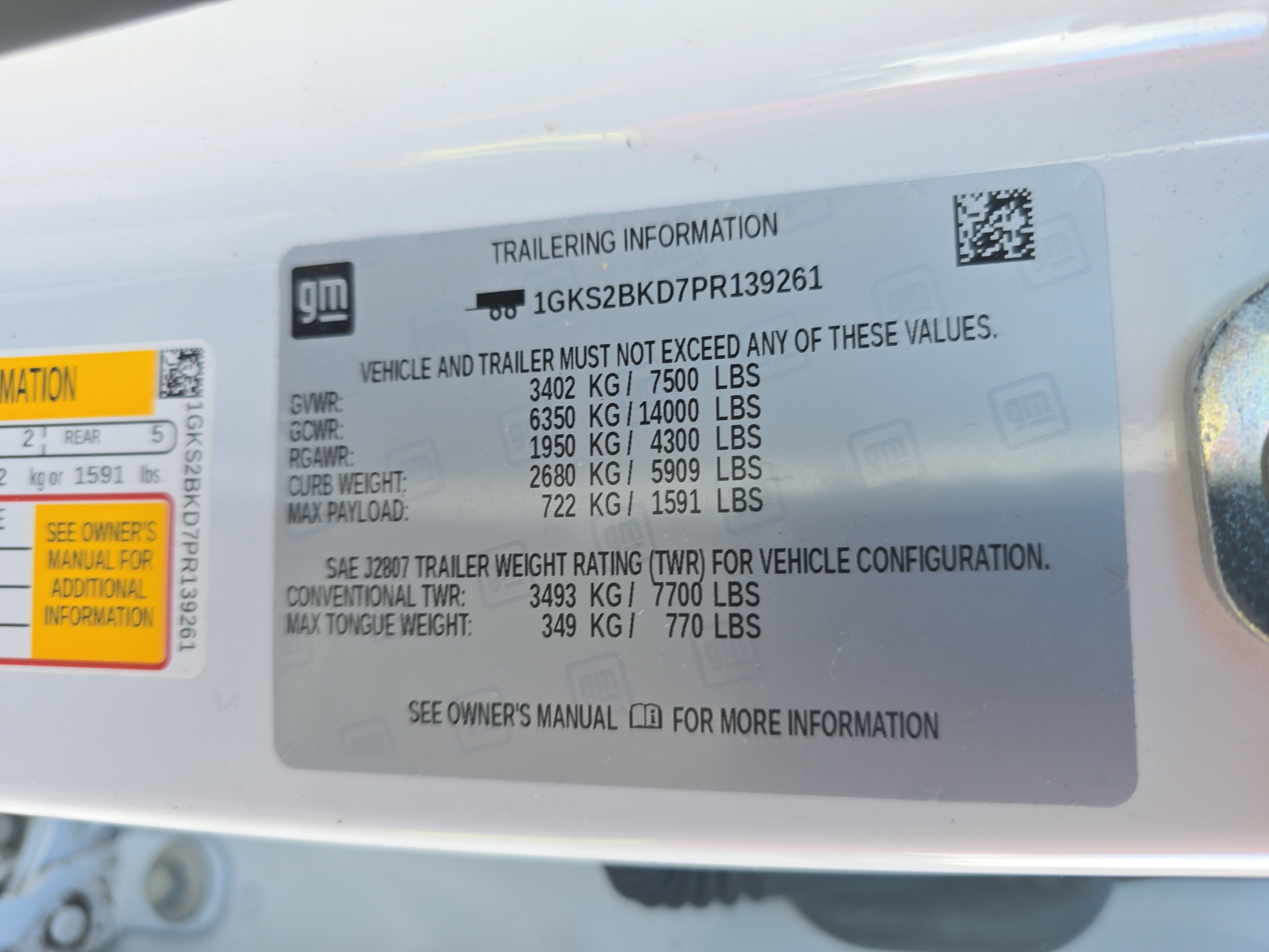 Used 2023 GMC Yukon SLT image 33