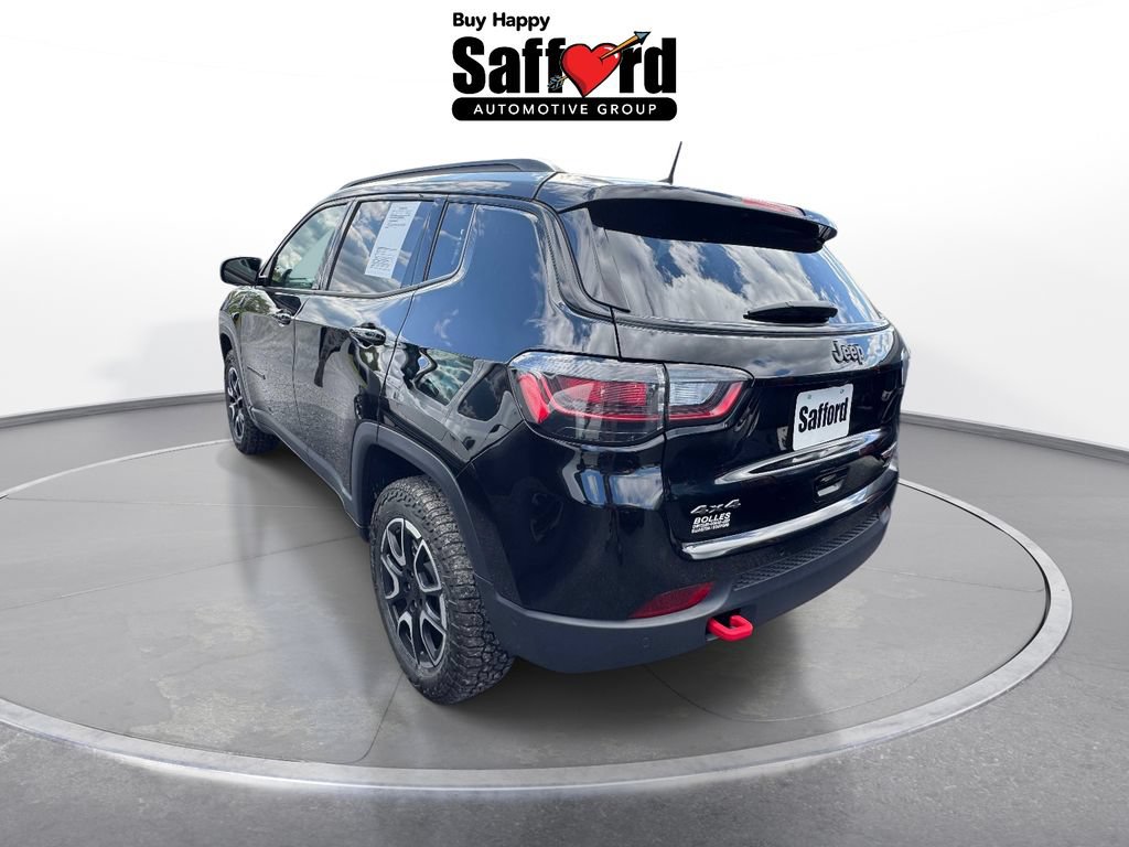 Used 2024 Jeep Compass Trailhawk w/ Trailhawk Elite Group AWD/4WD image 2