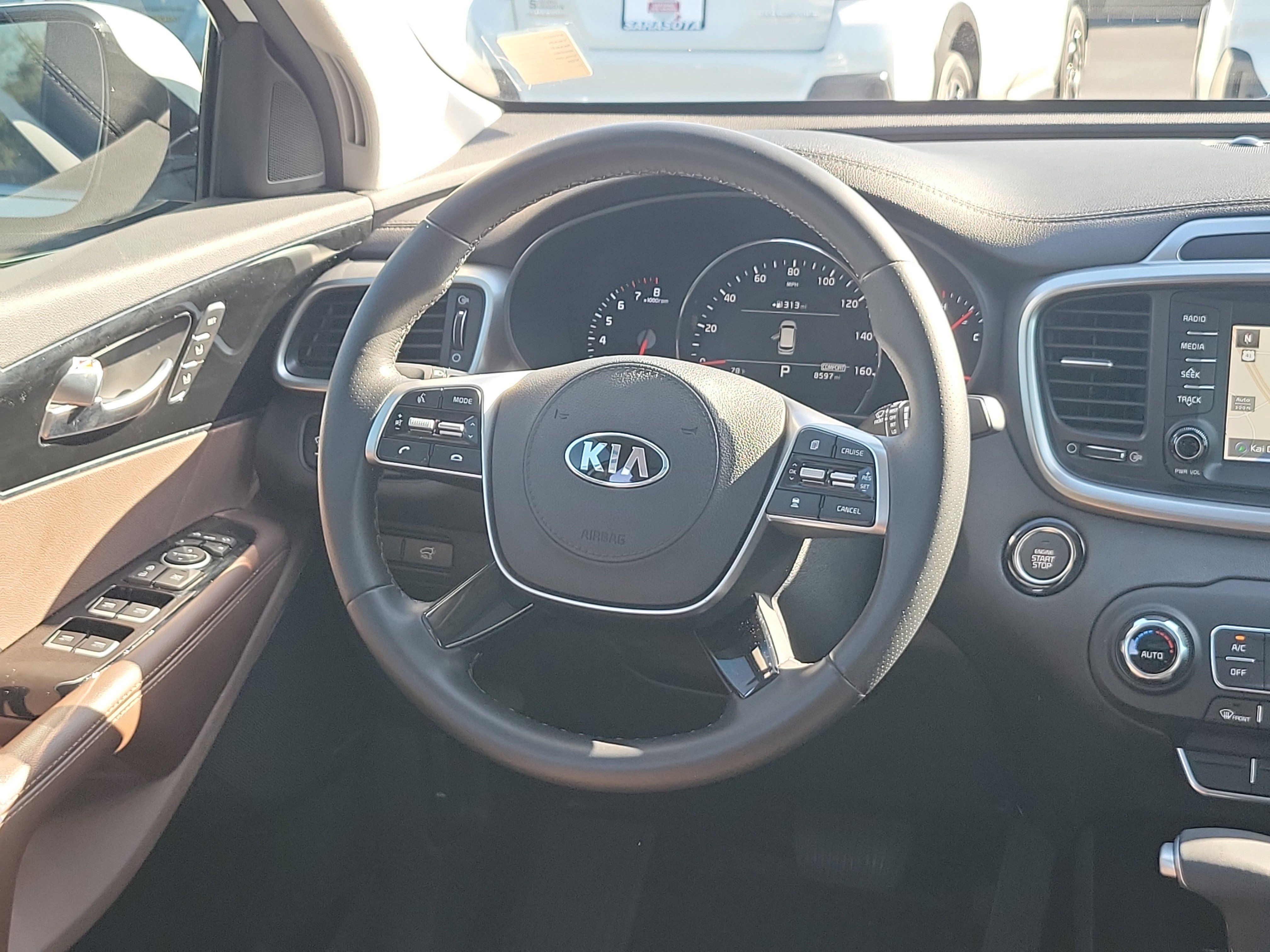 Used 2020 Kia Sorento SX image 18