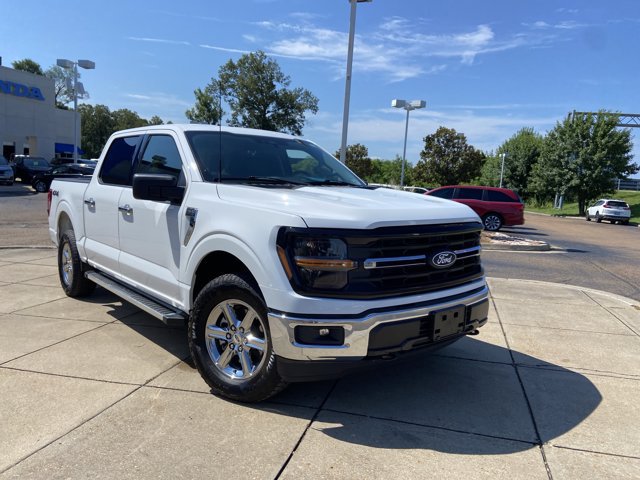 Used 2025 Ford F150 XLT w/ Equipment Group 301A Standard AWD/4WD image 2