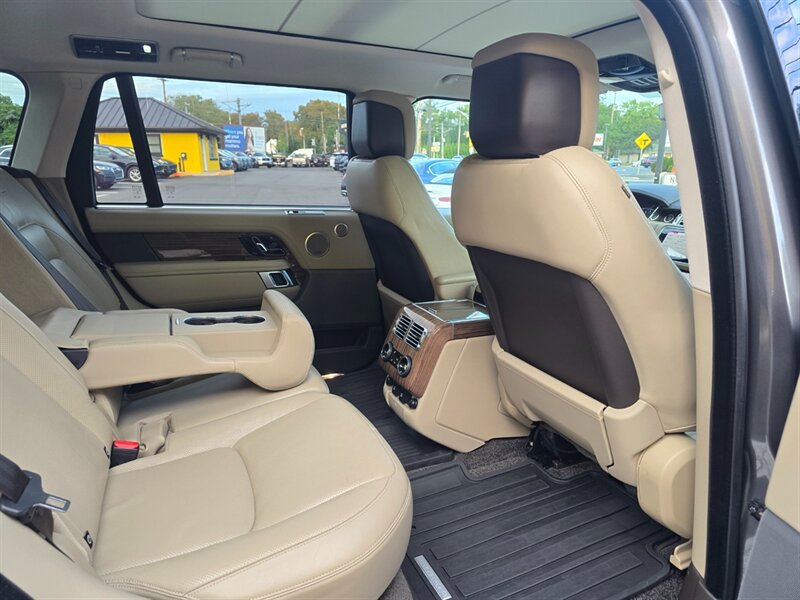Used 2018 Land Rover Range Rover Long Wheelbase Supercharged AWD/4WD image 19