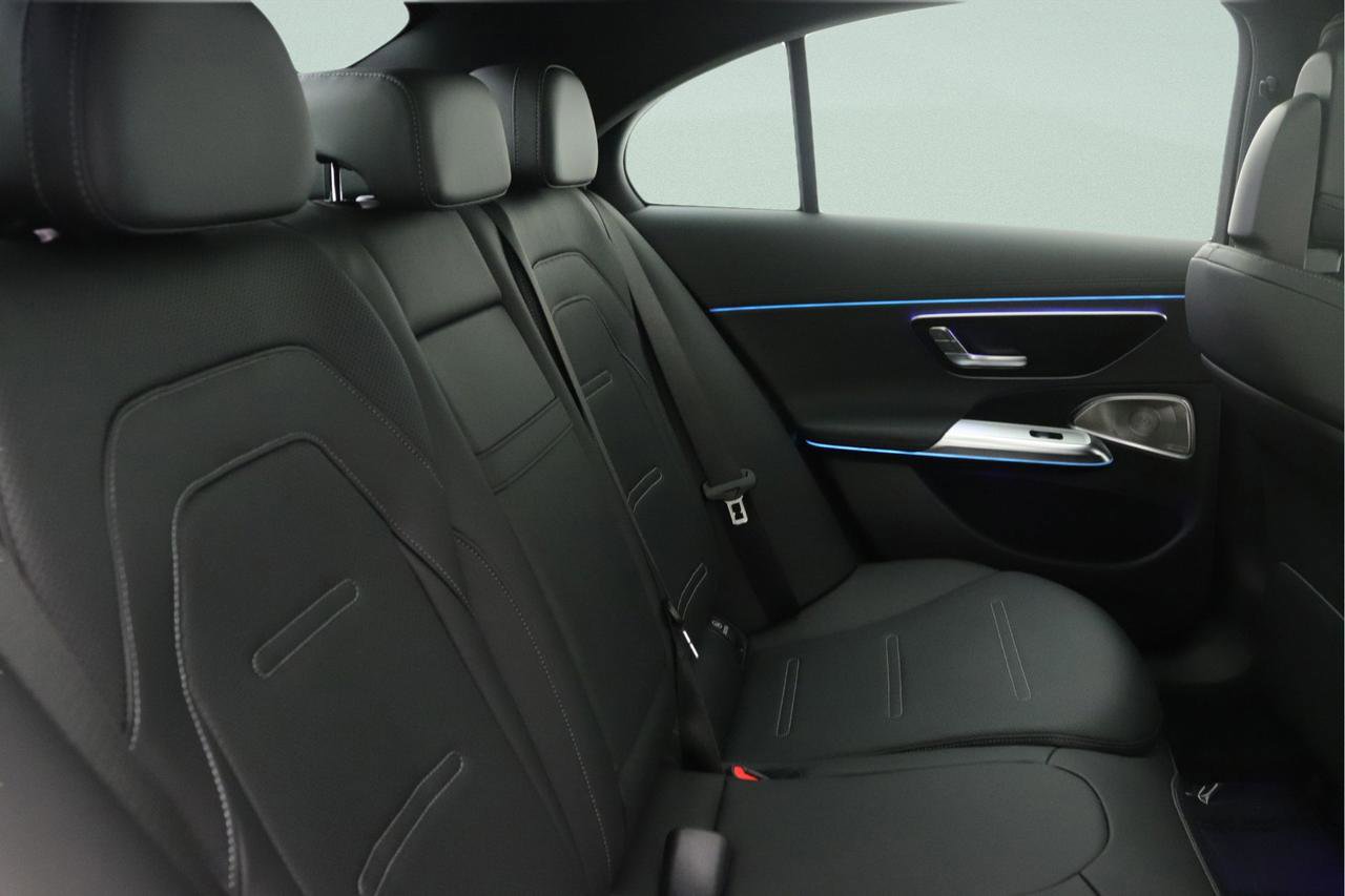 New 2026 Mercedes-Benz E 53 AMG e 4MATIC Sedan image 8