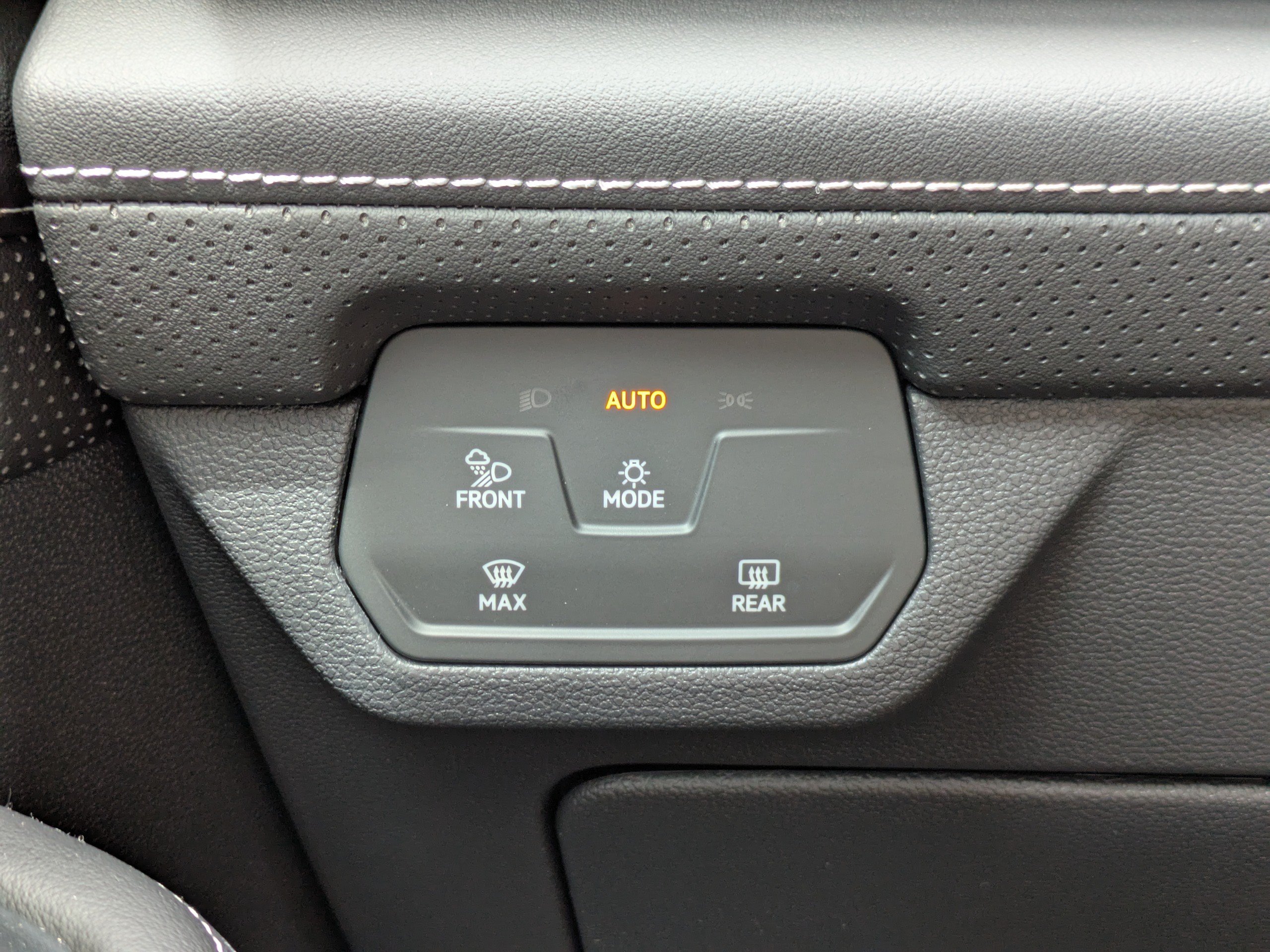 New 2026 Volkswagen Atlas SE AWD/4WD image 26