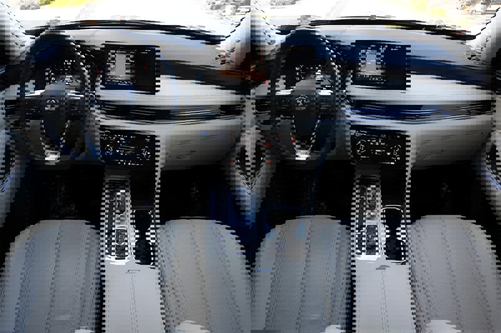 Certified 2025 INFINITI QX60 Sensory image 7