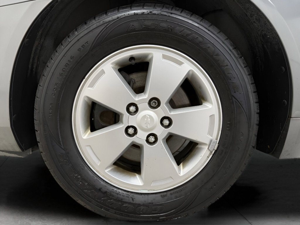 Used 2009 Chevrolet Impala LT image 16