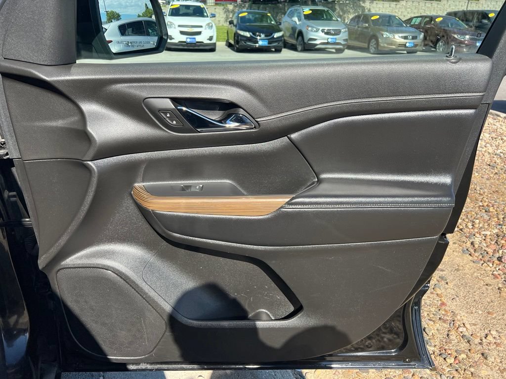 Used 2019 GMC Acadia SLE AWD/4WD image 29