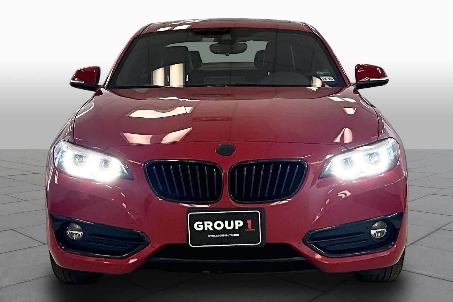 Used 2021 BMW 230i Coupe w/ Convenience Package RWD image 3