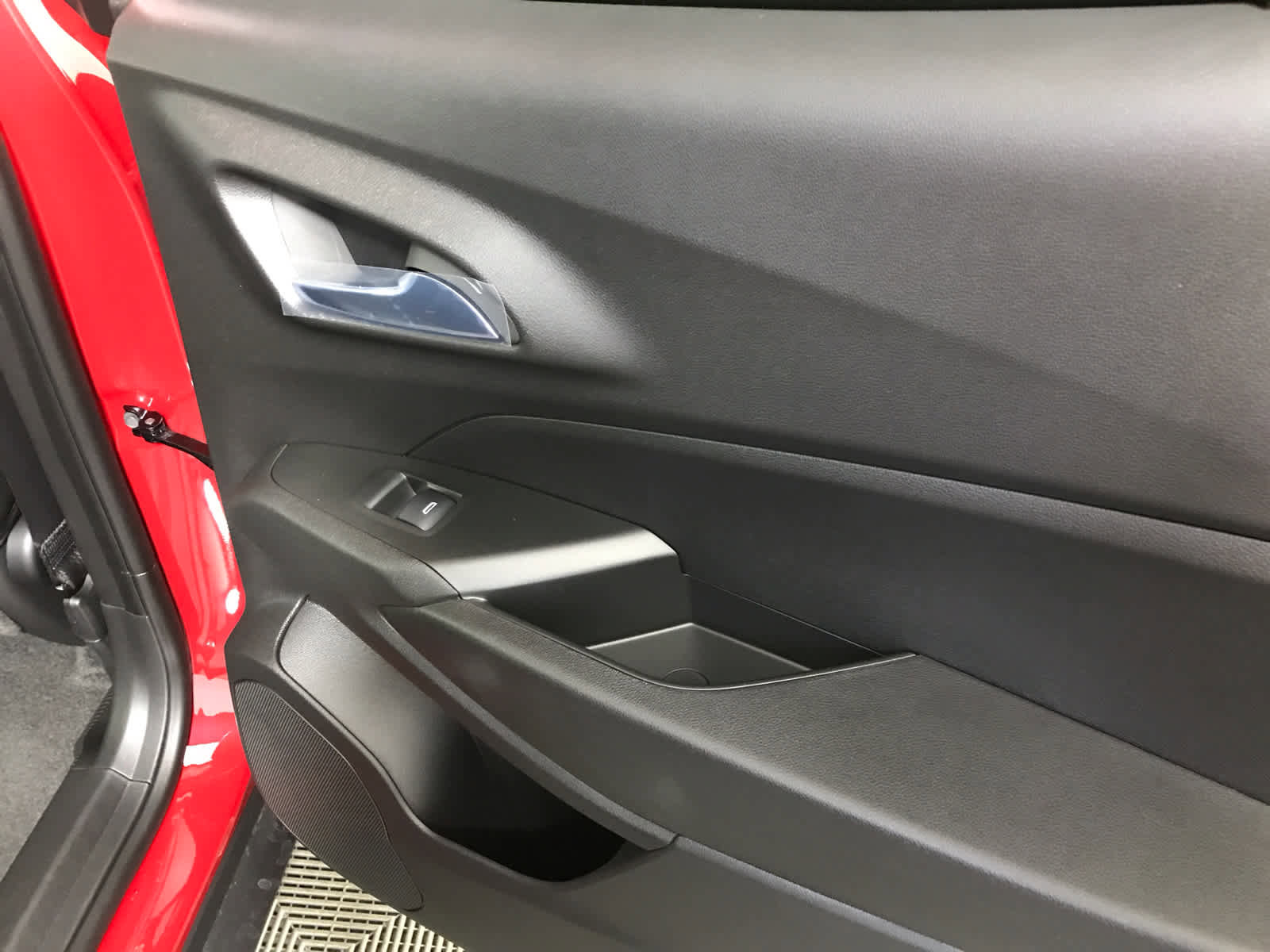 New 2026 Chevrolet Trax RS image 18