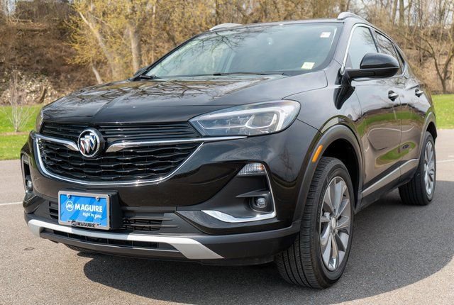 Used 2023 Buick Encore GX Essence w/ Experience Buick Package AWD/4WD image 2