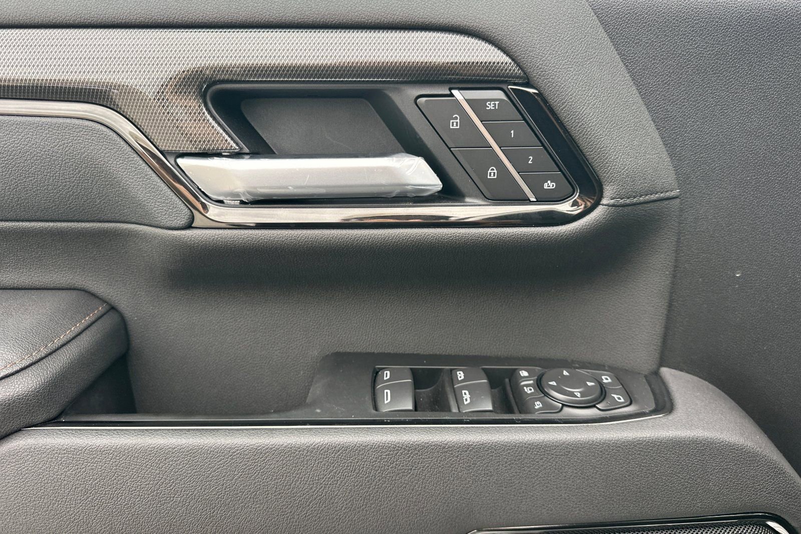 New 2026 GMC Sierra 2500 AT4 w/ AT4 Premium Plus Package image 12