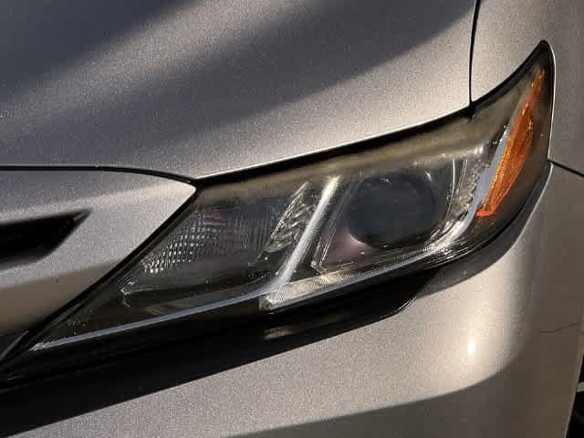 Used 2020 Toyota Camry SE w/ Carpet Mat Package FWD image 24