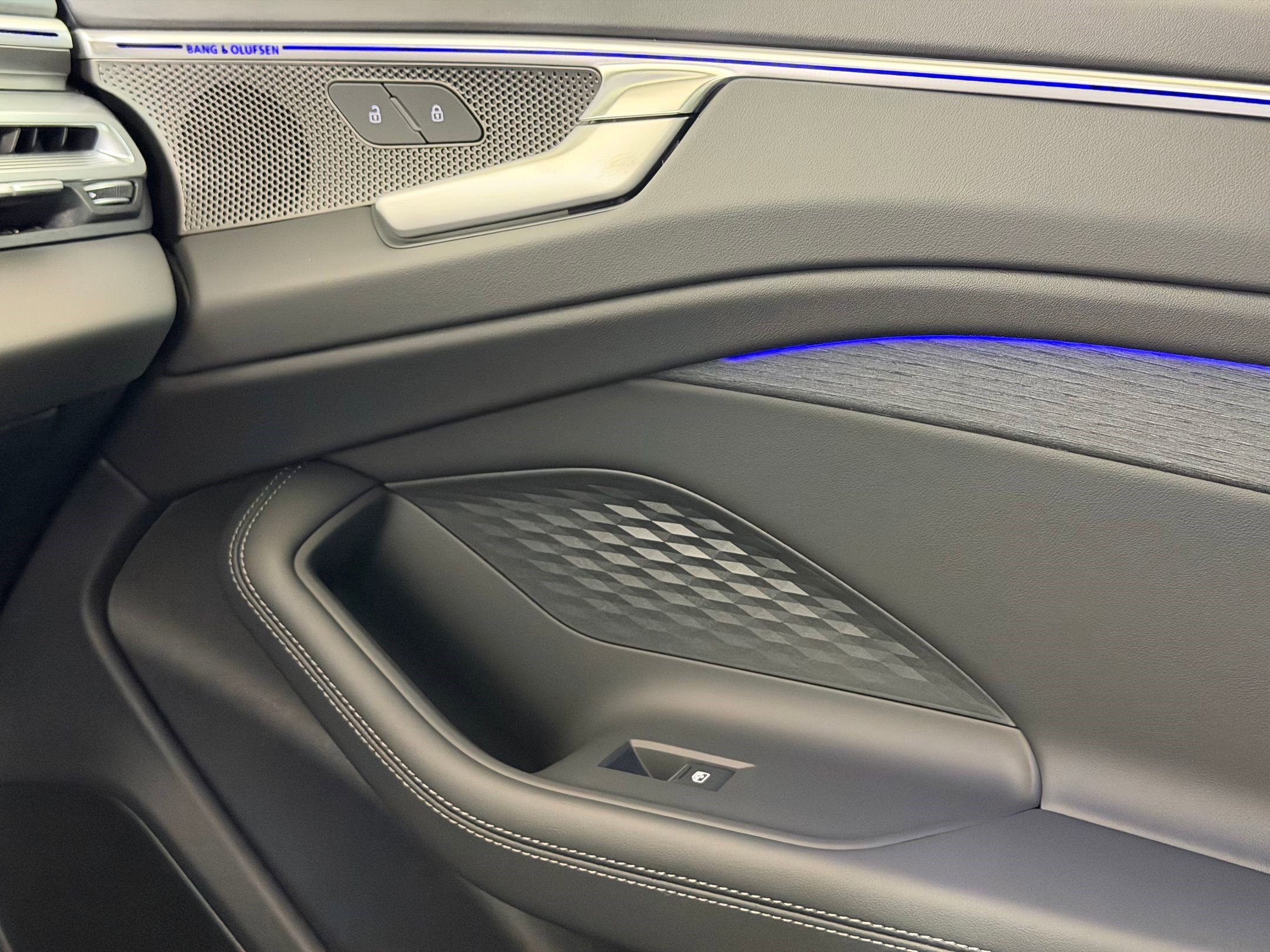 New 2026 Audi A6 Premium Plus AWD/4WD image 20