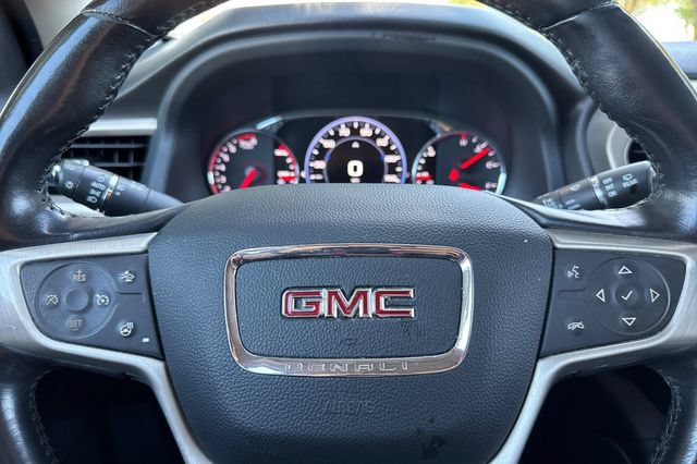 Used 2021 GMC Acadia Denali w/ Denali Technology Package FWD image 37