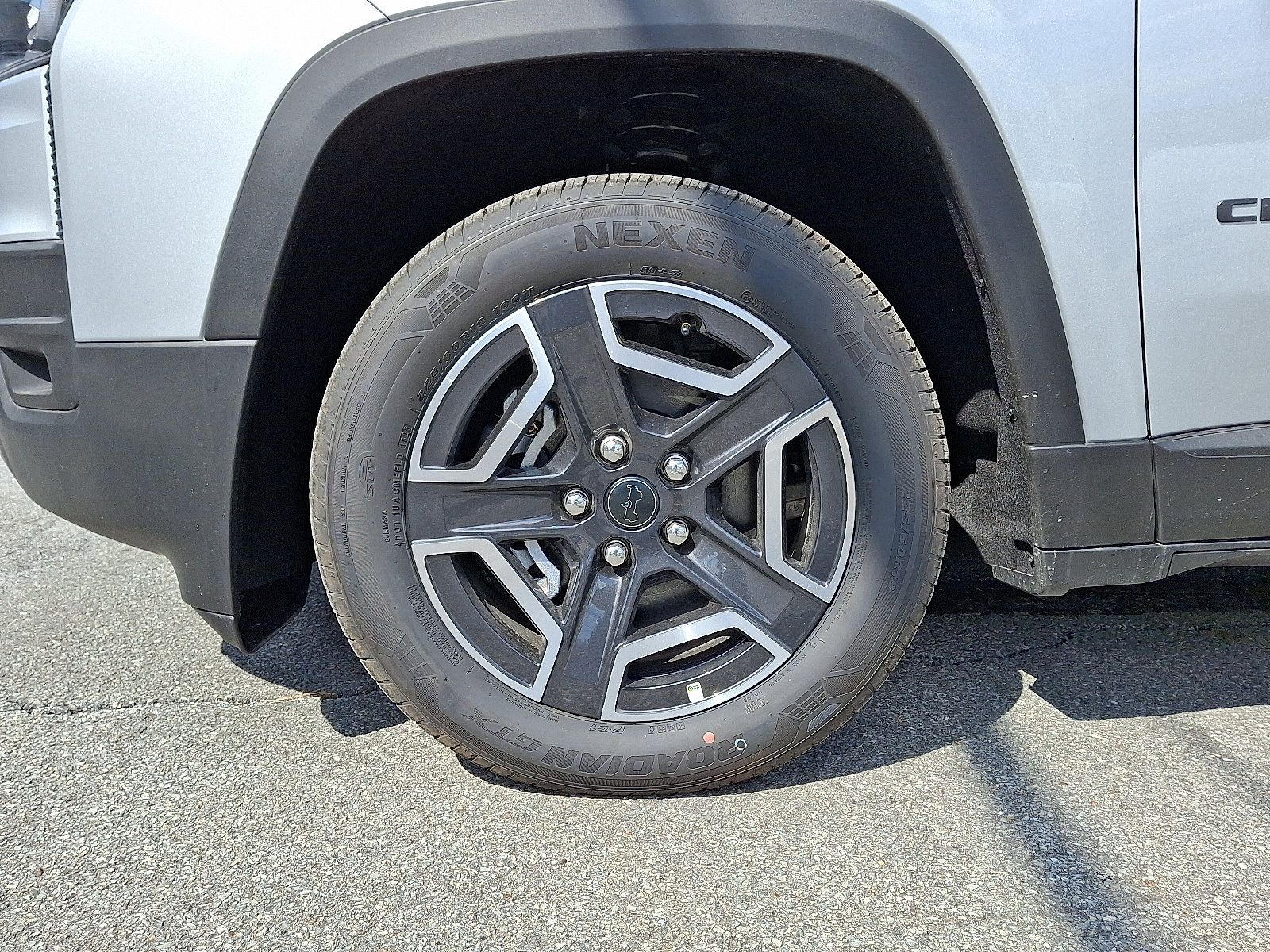 New 2026 Jeep Cherokee Laredo AWD/4WD image 4